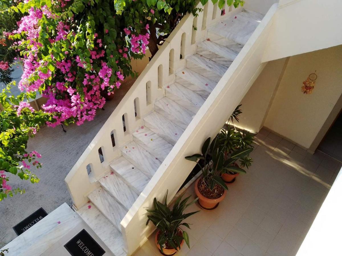 Irini Apartments Platanés Екстериор снимка