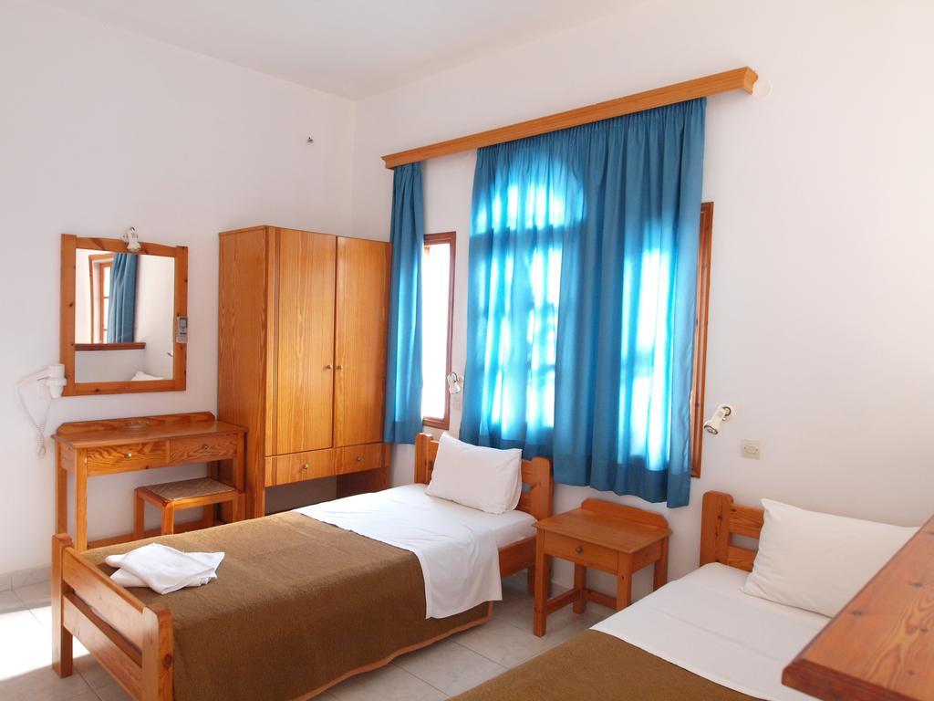 Irini Apartments Platanés Стая снимка