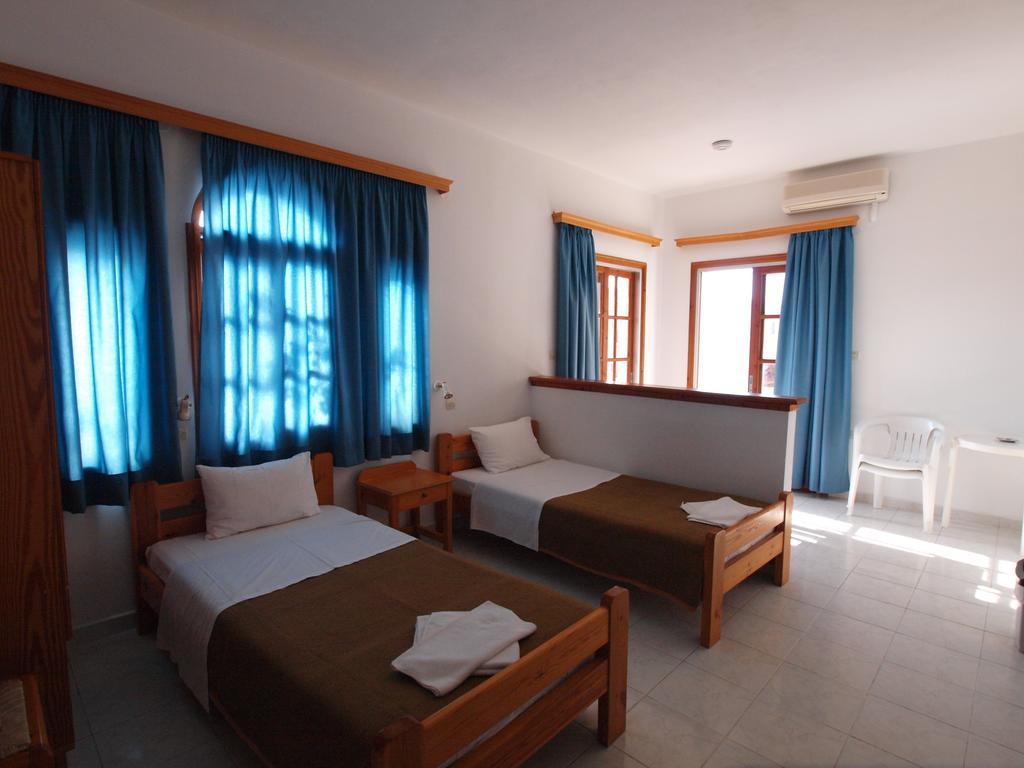 Irini Apartments Platanés Стая снимка