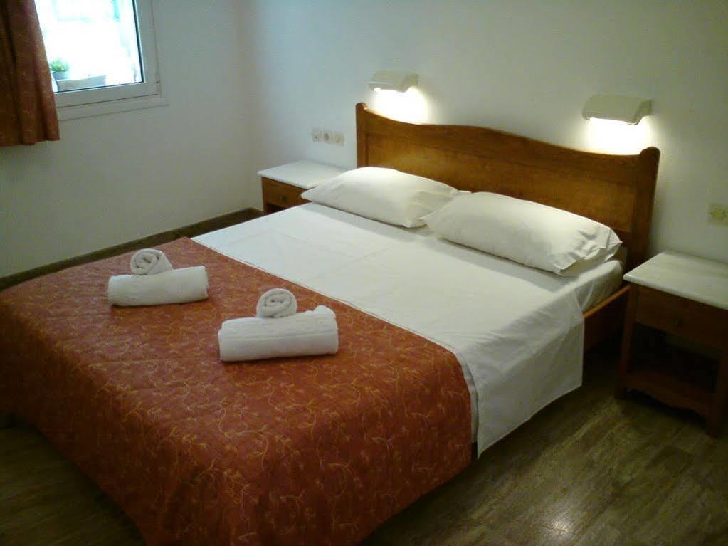 Irini Apartments Platanés Екстериор снимка